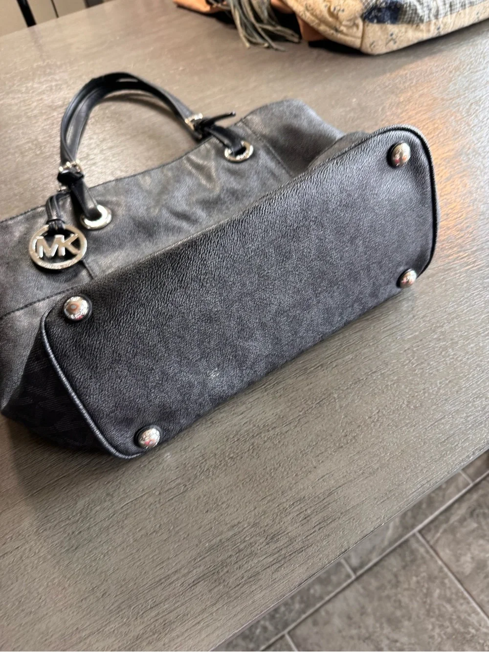 Michael Kors Jet Set East West Tote Shoulder Bag Purse Black Silver Hardware